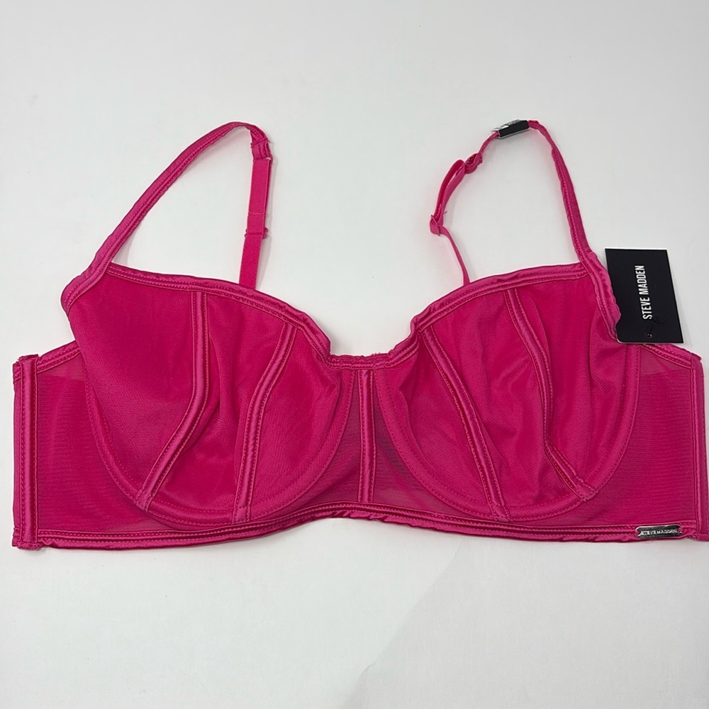 STEVE MADDEN: Pink Soft Cup Bra, Size 38C, New With Tags